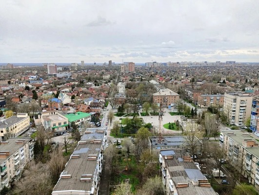 Продам двухкомнатную (2-комн.) квартиру, 2-я Баррикадная ул, 4, Ростов-на-Дону г