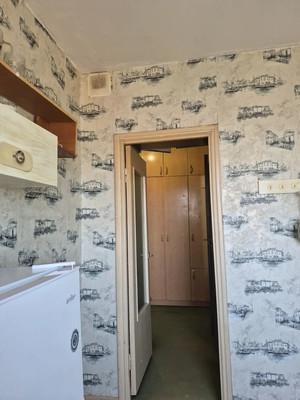 Продам двухкомнатную (2-комн.) квартиру, Гагарина ул, 4, Волгодонск г