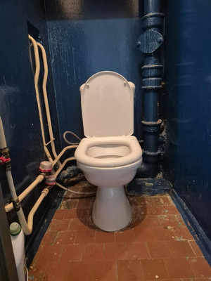 Продам двухкомнатную (2-комн.) квартиру, Гагарина ул, 4, Волгодонск г