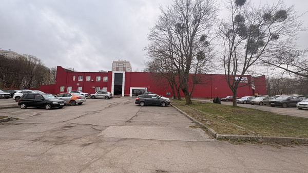 Сдам коммерческое помещение 1 650 м2, Ялтинская ул, 20, Калининград г