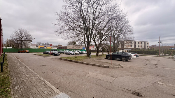 Сдам коммерческое помещение 1 650 м2, Ялтинская ул, 20, Калининград г