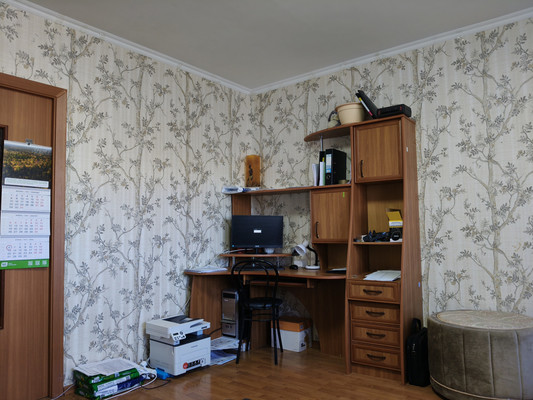 Продам трехкомнатную (3-комн.) квартиру, Собянина ул, 5, Ханты-Мансийск г