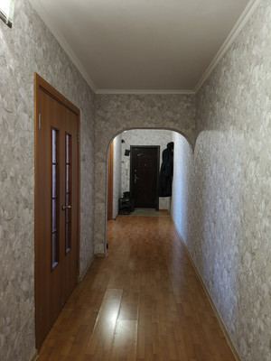 Продам трехкомнатную (3-комн.) квартиру, Собянина ул, 5, Ханты-Мансийск г