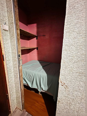 Продам двухкомнатную (2-комн.) квартиру, Морозова ул, 161, Сыктывкар г