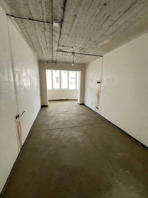 Продам однокомнатную (1-комн.) квартиру, Ратной Славы ул, 32, Российский п