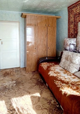 Продам двухкомнатную (2-комн.) квартиру, Крымская ул, 6, Ишим г