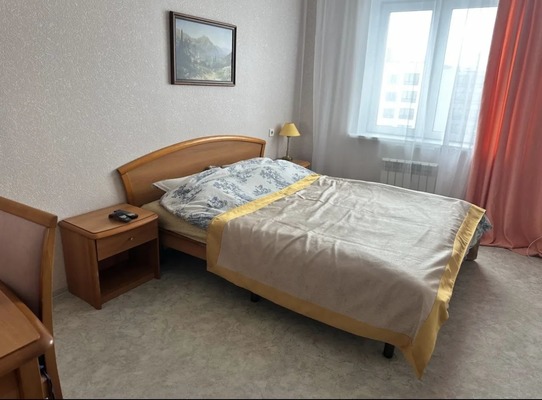 Продам двухкомнатную (2-комн.) квартиру, Георгия Величко ул, 15, Ханты-Мансийск г