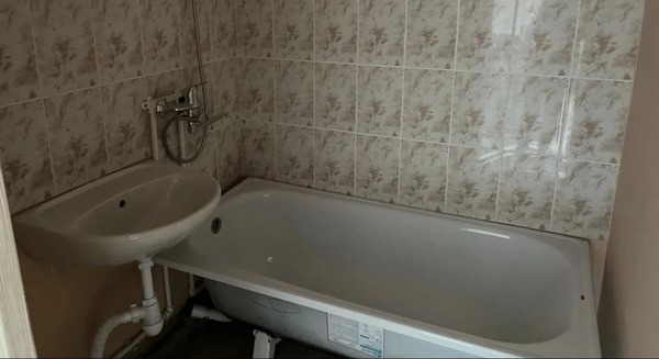 Продам двухкомнатную (2-комн.) квартиру, Георгия Величко ул, 15, Ханты-Мансийск г