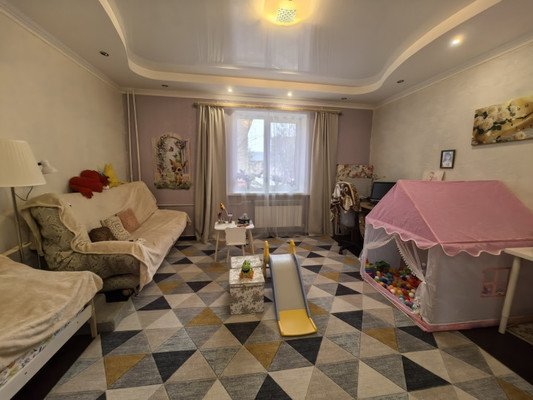 Продам двухкомнатную (2-комн.) квартиру, Большевистский пер, 8, Дмитров г