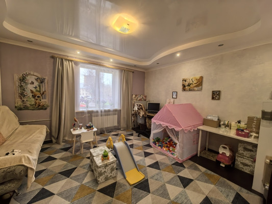 Продам двухкомнатную (2-комн.) квартиру, Большевистский пер, 8, Дмитров г