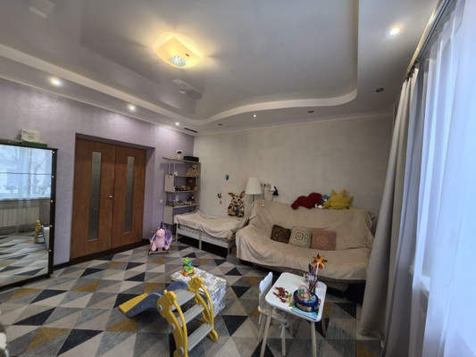 Продам двухкомнатную (2-комн.) квартиру, Большевистский пер, 8, Дмитров г