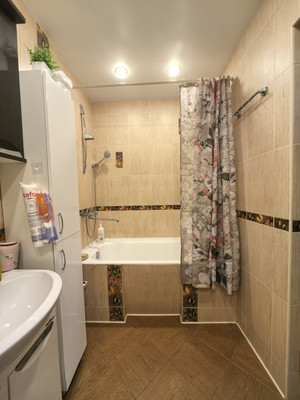 Продам двухкомнатную (2-комн.) квартиру, Большевистский пер, 8, Дмитров г