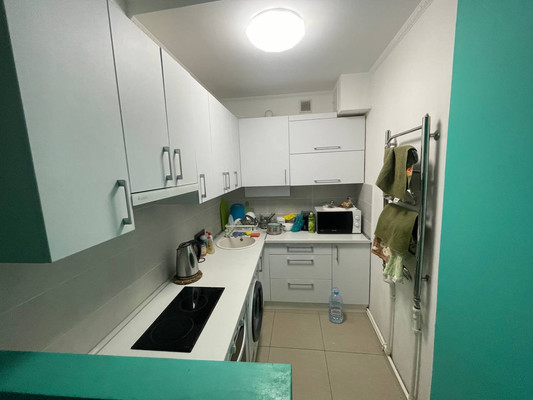 Продам двухкомнатную (2-комн.) квартиру, Гоголя ул, 18, Симферополь г