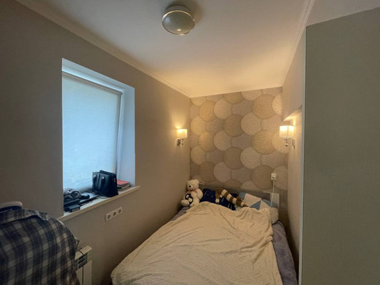 Продам двухкомнатную (2-комн.) квартиру, Гоголя ул, 18, Симферополь г