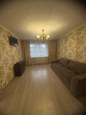 Сдам трехкомнатную (3-комн.) квартиру, Первомайская ул, 33, Ивантеевка г