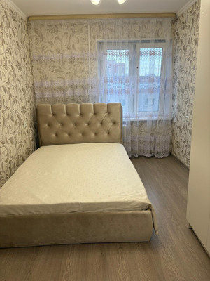 Сдам трехкомнатную (3-комн.) квартиру, Первомайская ул, 33, Ивантеевка г