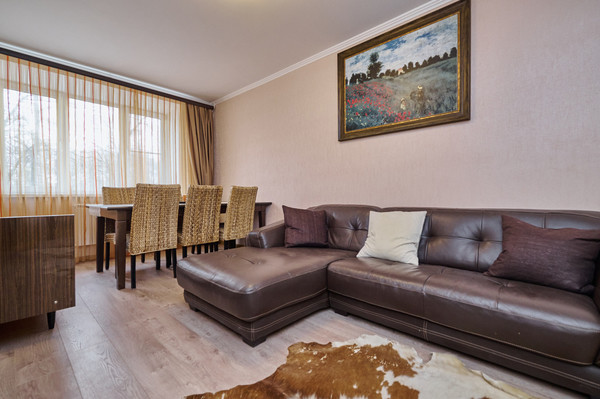 Продам двухкомнатную (2-комн.) квартиру, Центральная ул, 9, Сынково с