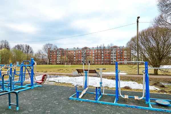 Продам двухкомнатную (2-комн.) квартиру, Центральная ул, 9, Сынково с