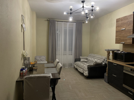 Сдам двухкомнатную (2-комн.) квартиру, Петровский б-р, 27, Бугры п