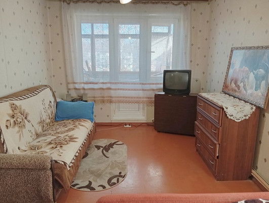 Продам однокомнатную (1-комн.) квартиру, Коммунистическая ул, 11, Раменское г
