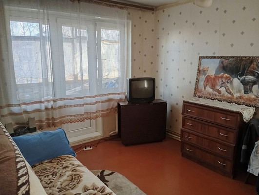 Продам однокомнатную (1-комн.) квартиру, Коммунистическая ул, 11, Раменское г