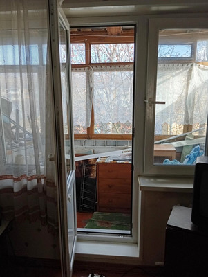 Продам однокомнатную (1-комн.) квартиру, Коммунистическая ул, 11, Раменское г