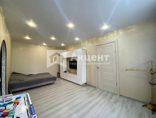 Продам двухкомнатную (2-комн.) квартиру, Маршала Василевского ул, 16, Иваново г