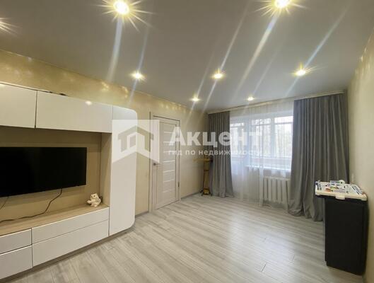 Продам двухкомнатную (2-комн.) квартиру, Маршала Василевского ул, 16, Иваново г