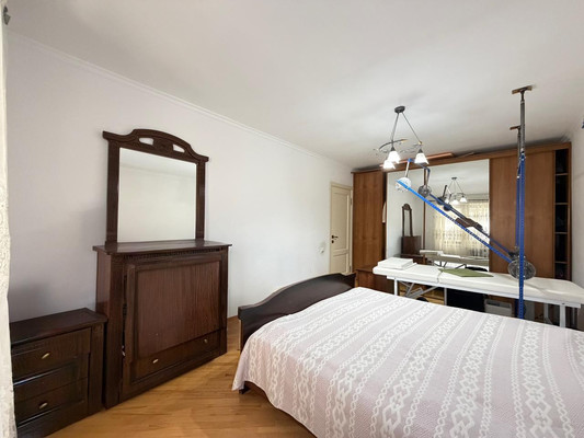 Продам трехкомнатную (3-комн.) квартиру, Кулиева пр-кт, 17, Нальчик г