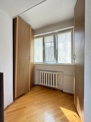 Продам трехкомнатную (3-комн.) квартиру, Кулиева пр-кт, 17, Нальчик г