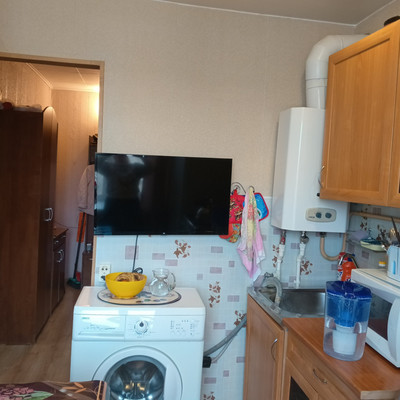 Продам однокомнатную (1-комн.) квартиру, Хохлова ул, 21, Гатчина г