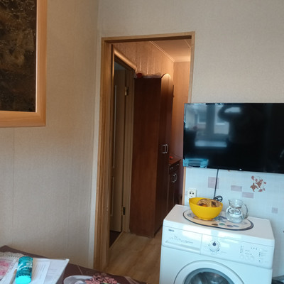 Продам однокомнатную (1-комн.) квартиру, Хохлова ул, 21, Гатчина г