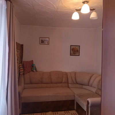 Продам однокомнатную (1-комн.) квартиру, Хохлова ул, 21, Гатчина г