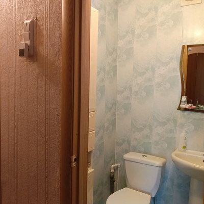 Продам однокомнатную (1-комн.) квартиру, Хохлова ул, 21, Гатчина г