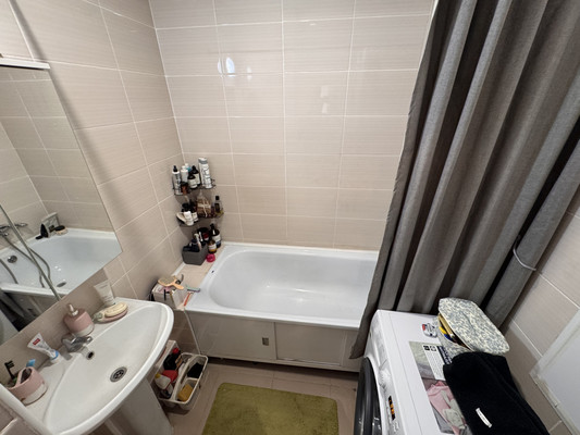 Продам двухкомнатную (2-комн.) квартиру, Петра Романова ул, 18, Москва г