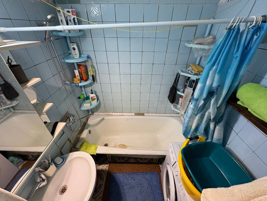 Продам двухкомнатную (2-комн.) квартиру, Маршала Жукова ул, 12б, Сырьево д