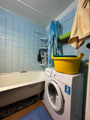 Продам двухкомнатную (2-комн.) квартиру, Маршала Жукова ул, 12б, Сырьево д