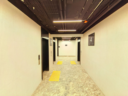 Продам однокомнатную (1-комн.) квартиру, Южнопортовая ул, 26к2, Москва г