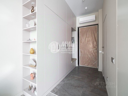 Продам однокомнатную (1-комн.) квартиру, Зорге ул, 9ка, Москва г