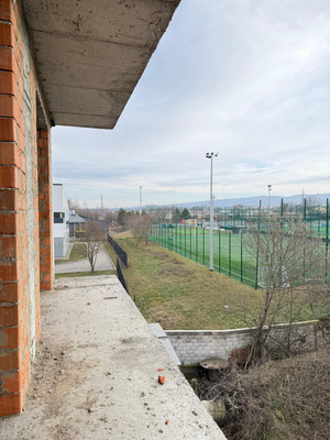 Продам двухкомнатную (2-комн.) квартиру, Ашурова ул, 1/1, Нальчик г