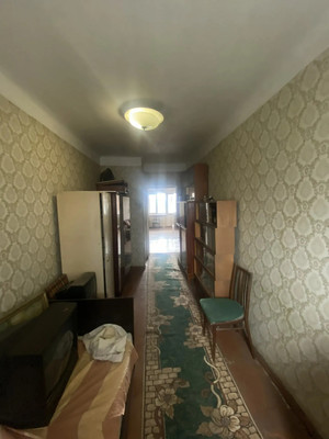 Продам двухкомнатную (2-комн.) квартиру, Киевская ул, 92а, Симферополь г