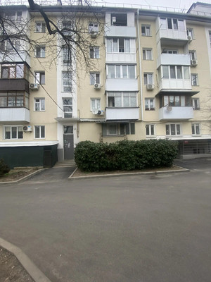 Продам двухкомнатную (2-комн.) квартиру, Киевская ул, 92а, Симферополь г