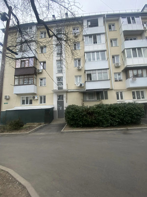 Продам двухкомнатную (2-комн.) квартиру, Киевская ул, 92а, Симферополь г