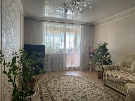 Продам трехкомнатную (3-комн.) квартиру, Хлебозаводская ул, 9, Казань г