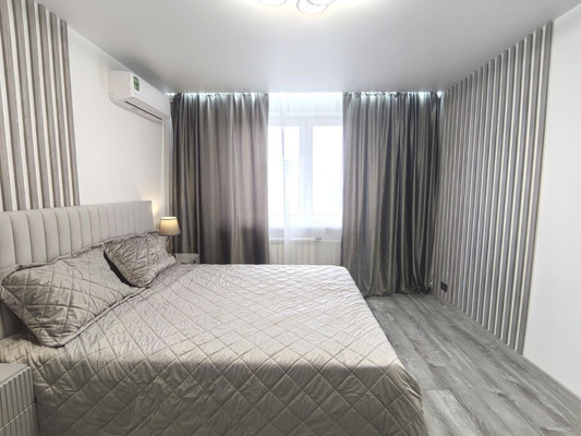 Продам двухкомнатную (2-комн.) квартиру, Нахимовский пр-кт, 7к1, Москва г