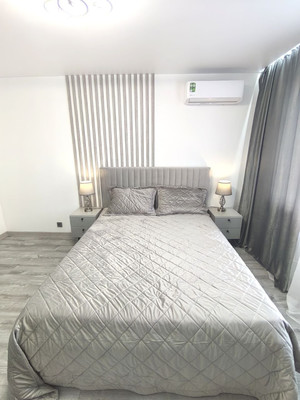 Продам двухкомнатную (2-комн.) квартиру, Нахимовский пр-кт, 7к1, Москва г