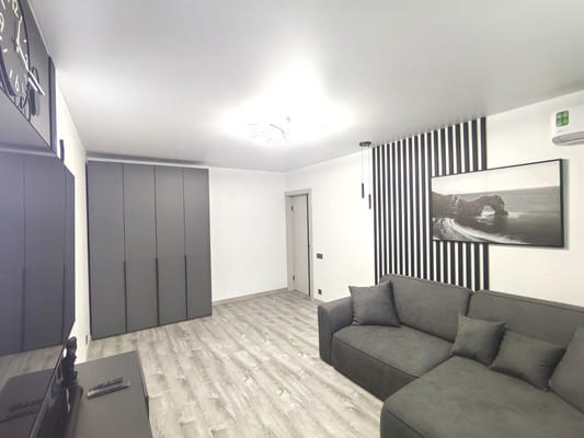 Продам двухкомнатную (2-комн.) квартиру, Нахимовский пр-кт, 7к1, Москва г