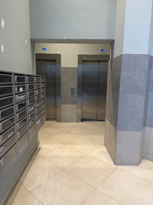 Продам трехкомнатную (3-комн.) квартиру, Полковника Романова ул, 7к1, Нагорное п