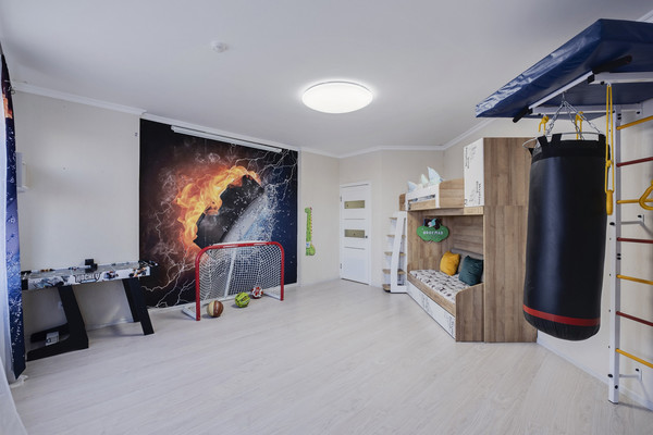 Продам трехкомнатную (3-комн.) квартиру, Игоря Мерлушкина ул, 4, Красногорск г