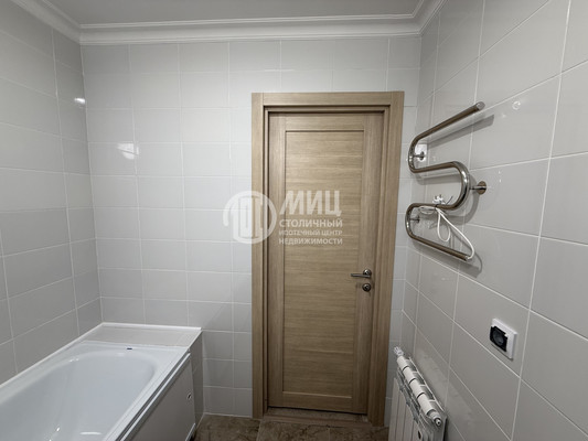 Продам однокомнатную (1-комн.) квартиру, Илимская ул, 5, Москва г